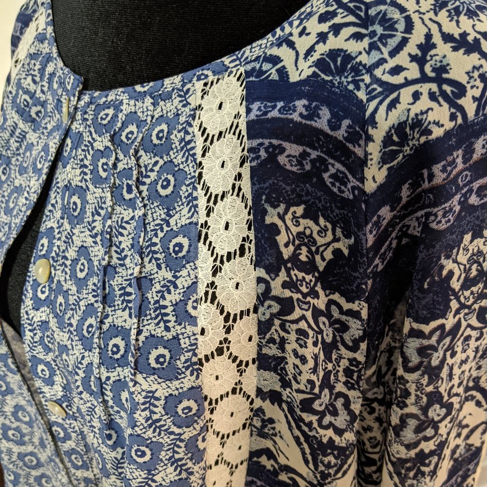 Dress Barn Sheer Blue &White Blouse